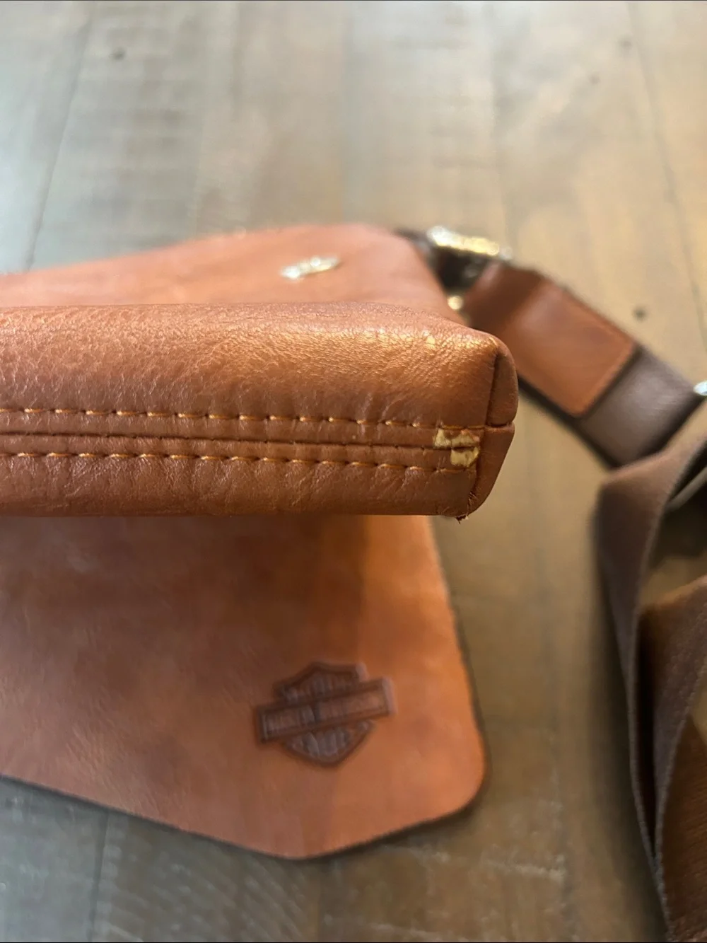 Harley-Davidson Hand made Tan/Brown Leather Messenger Bag with Shoulder Strap